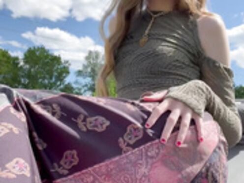 ursecretgirlfriend masturbation in the park