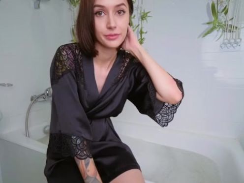 SIA SIBERIA&PURPLE BITCH - HOT ROOMATES PLAY WITH THEI