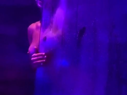 Noelia Marzol en tetas