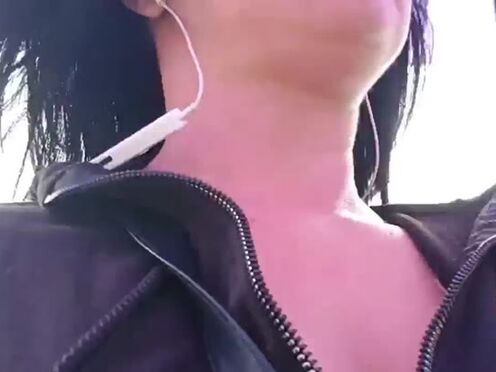 viki33viki cam show 2020-09-04 21-11-41 309