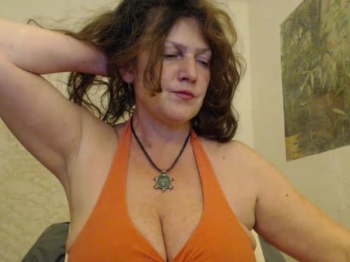 cougarcofee quick boob shot